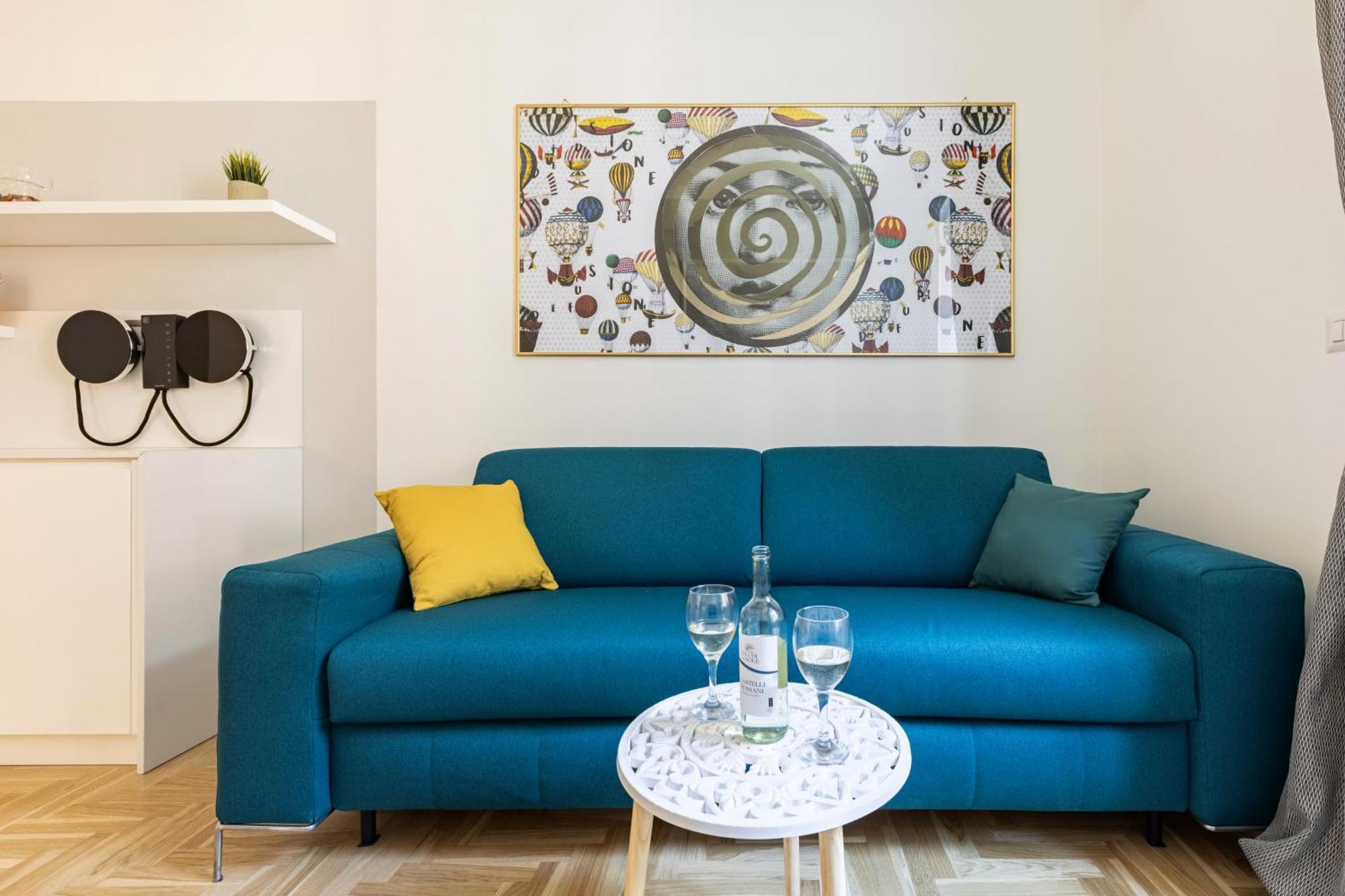 Appartamento Hostly-puccini Luxury Home-near Colosseum & Trevi Roma