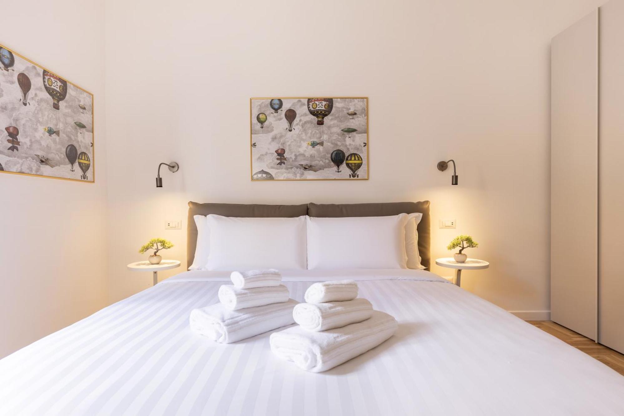 Appartamento Hostly-puccini Luxury Home-near Colosseum & Trevi Roma