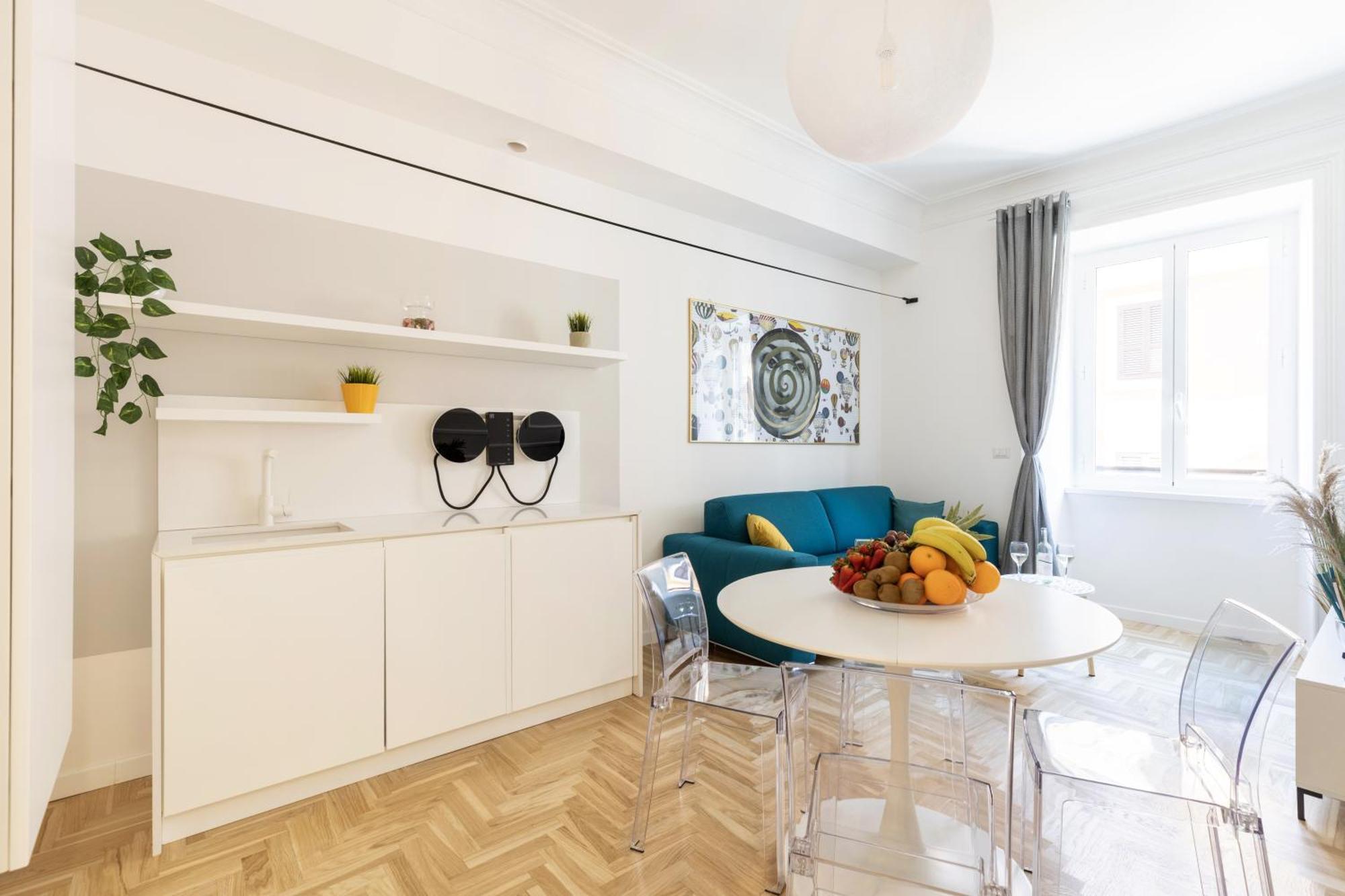 Hostly-puccini Luxury Home-near Colosseum & Trevi Appartamento